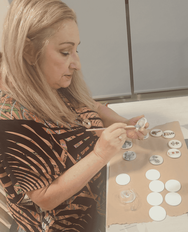 Behind the scenes image 1