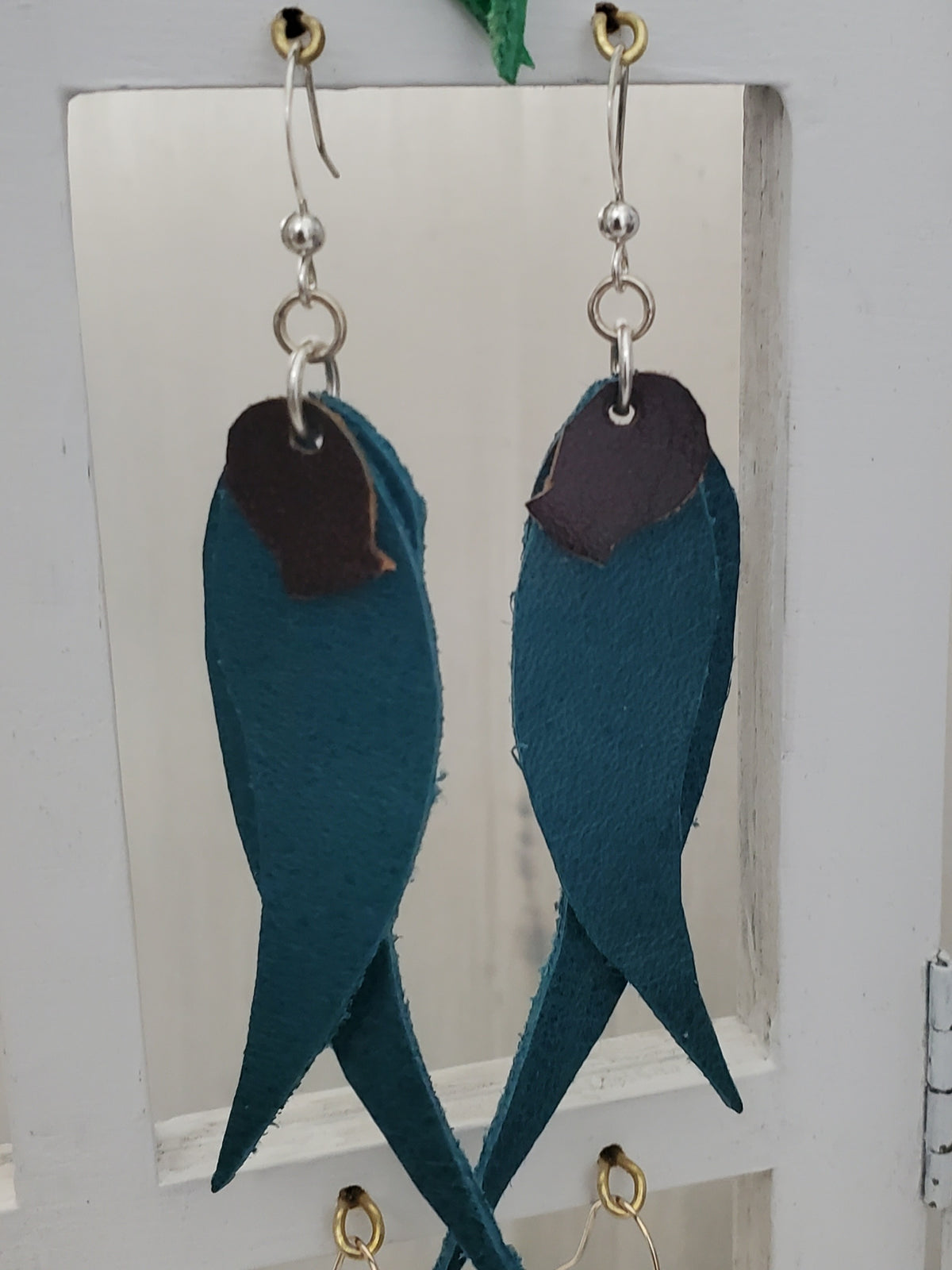 Medium three-piece sterling silver Eucalypt earrings