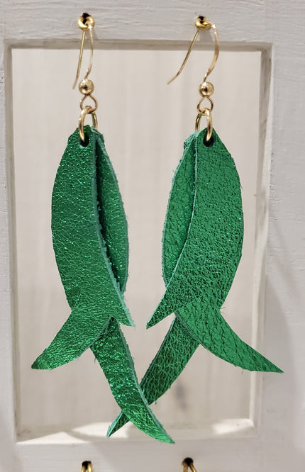 Medium three-piece sterling silver Eucalypt earrings
