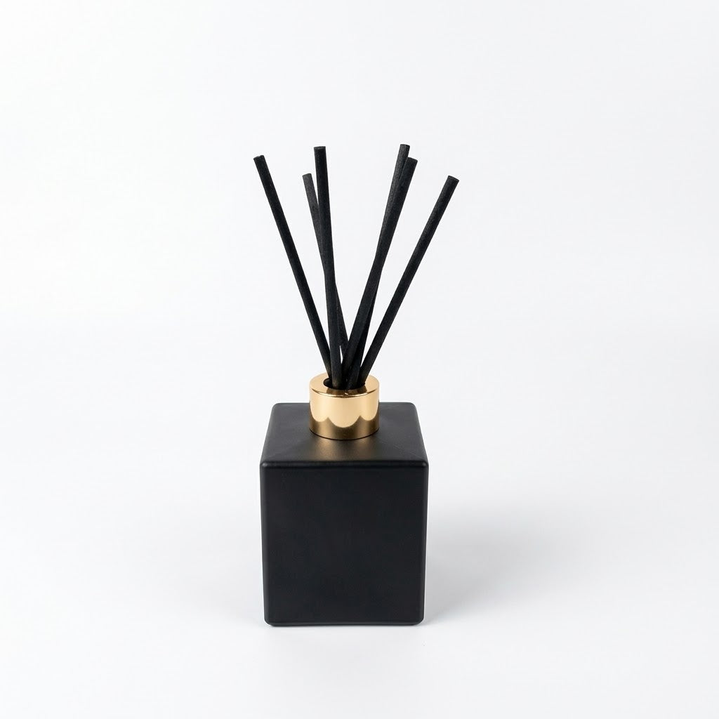 Shadow & Glow Diffuser - Salted Caramel — product photograph
