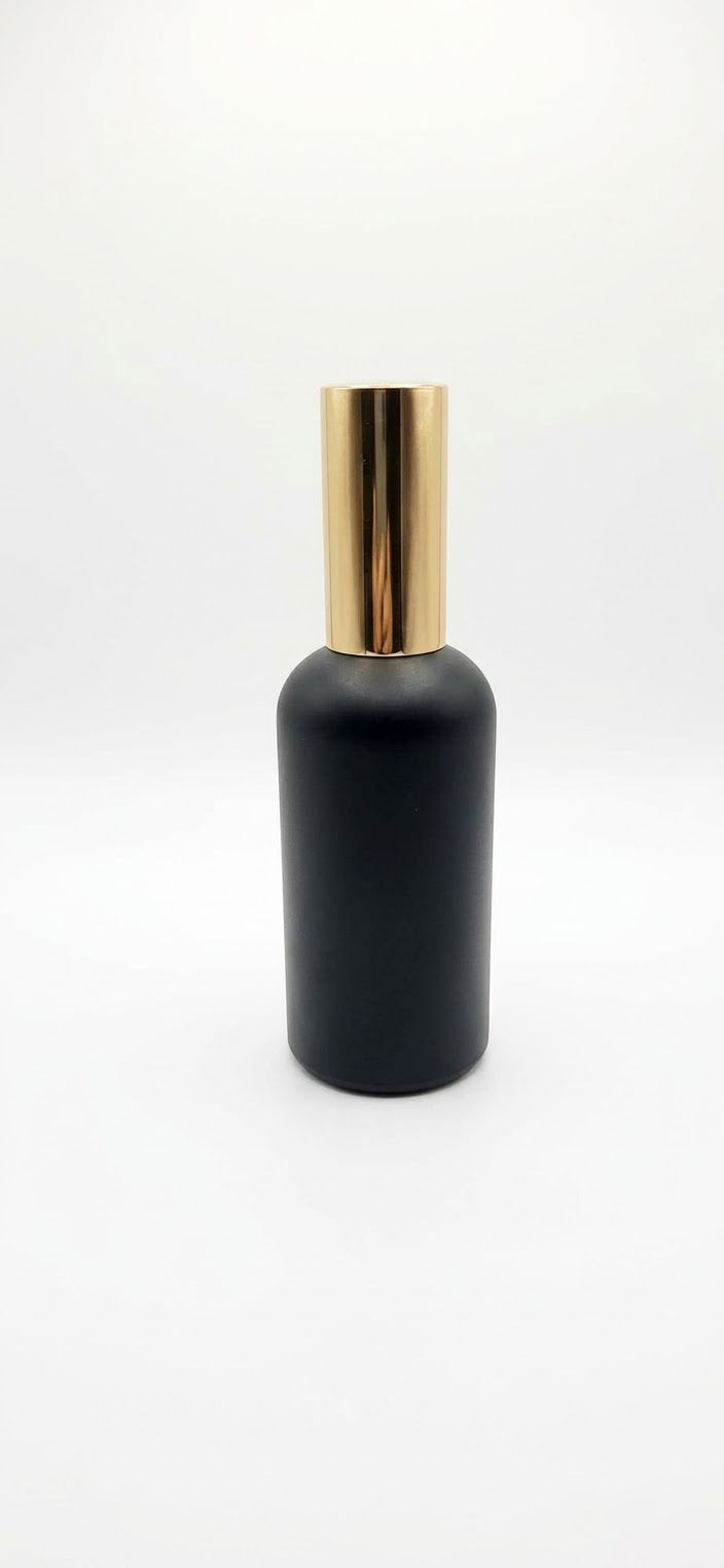 Shadow & Glow Room Spray - Lime & Sandalwood — product photograph